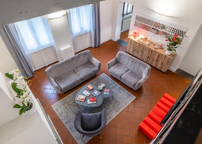 Uffizi Suite