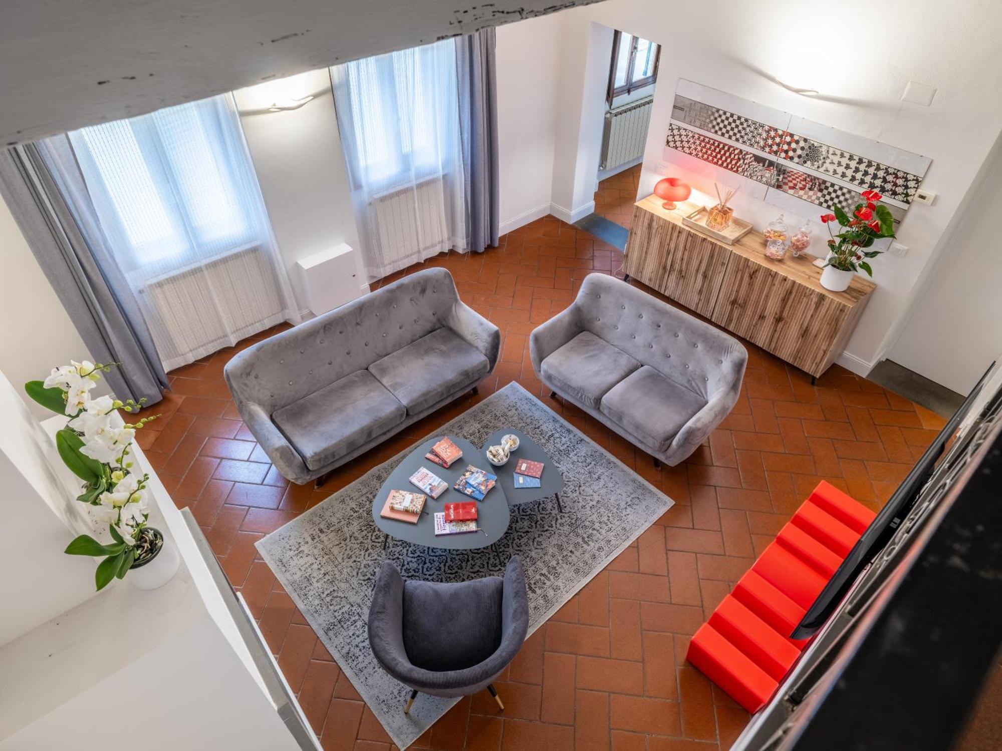 Uffizi Apartamento *